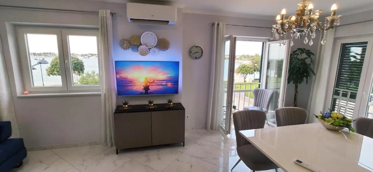 Apartamento Dolce Vita City Center Umag Croacia